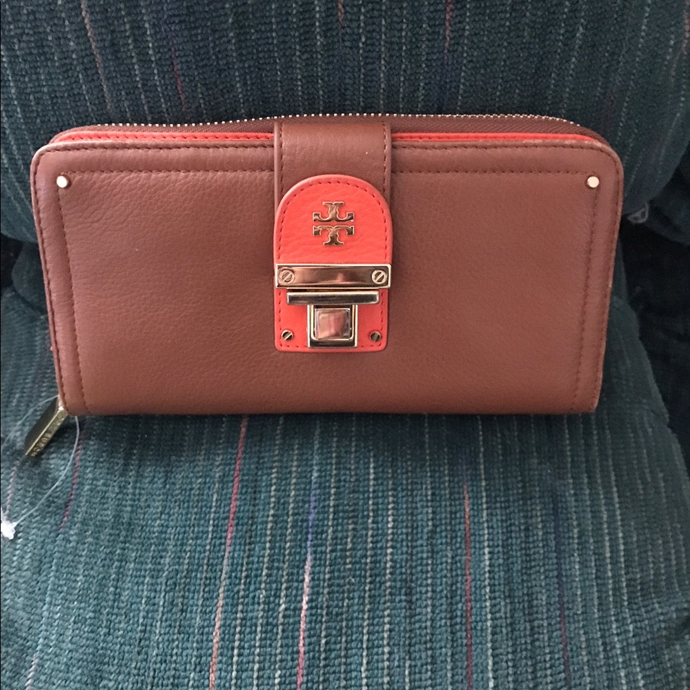 Authentic Tory Burch Wallet New No Tags